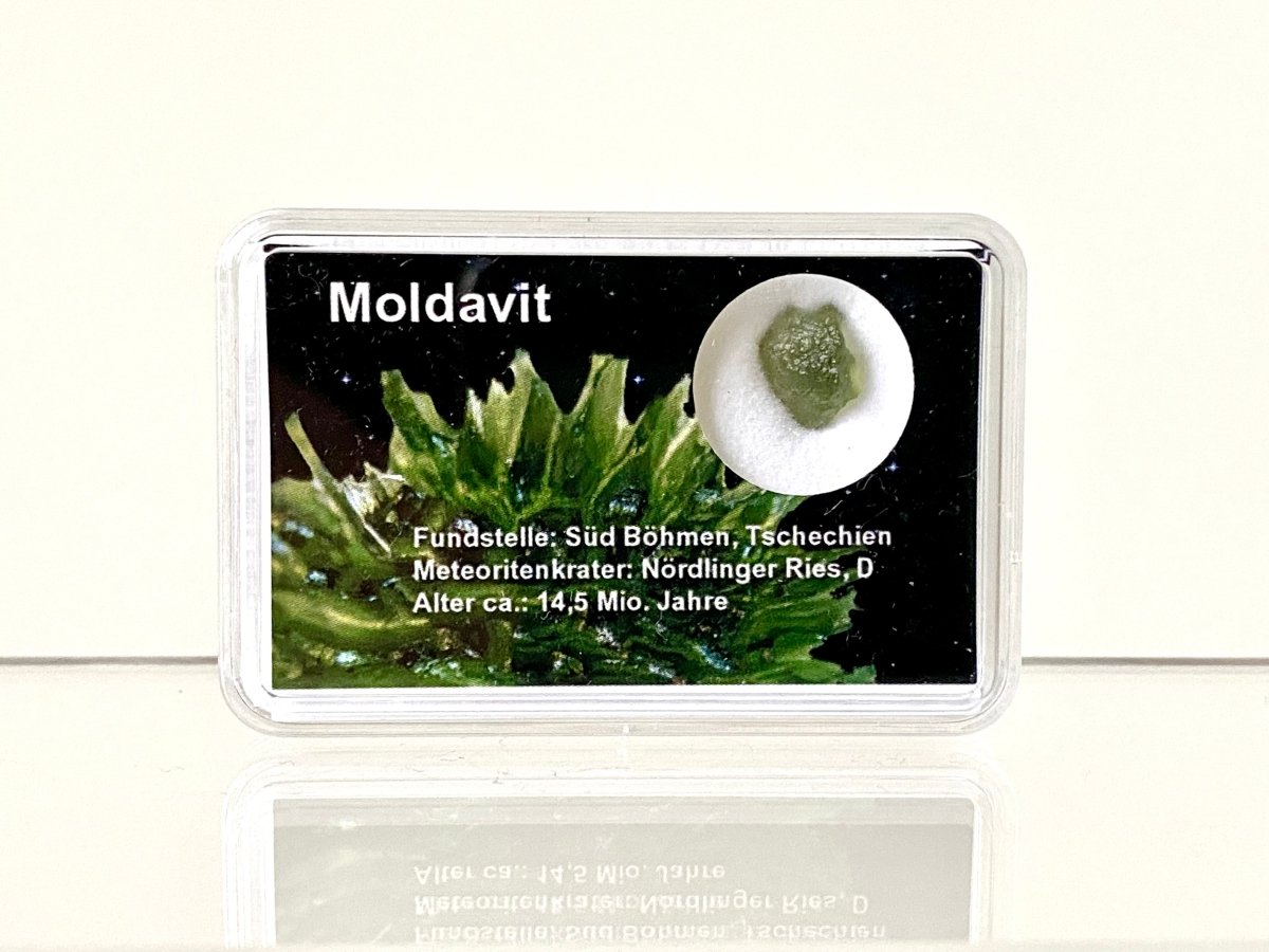 0.37" Moldavite (tektite) formed by a meteorite impact - FossilsAndMore