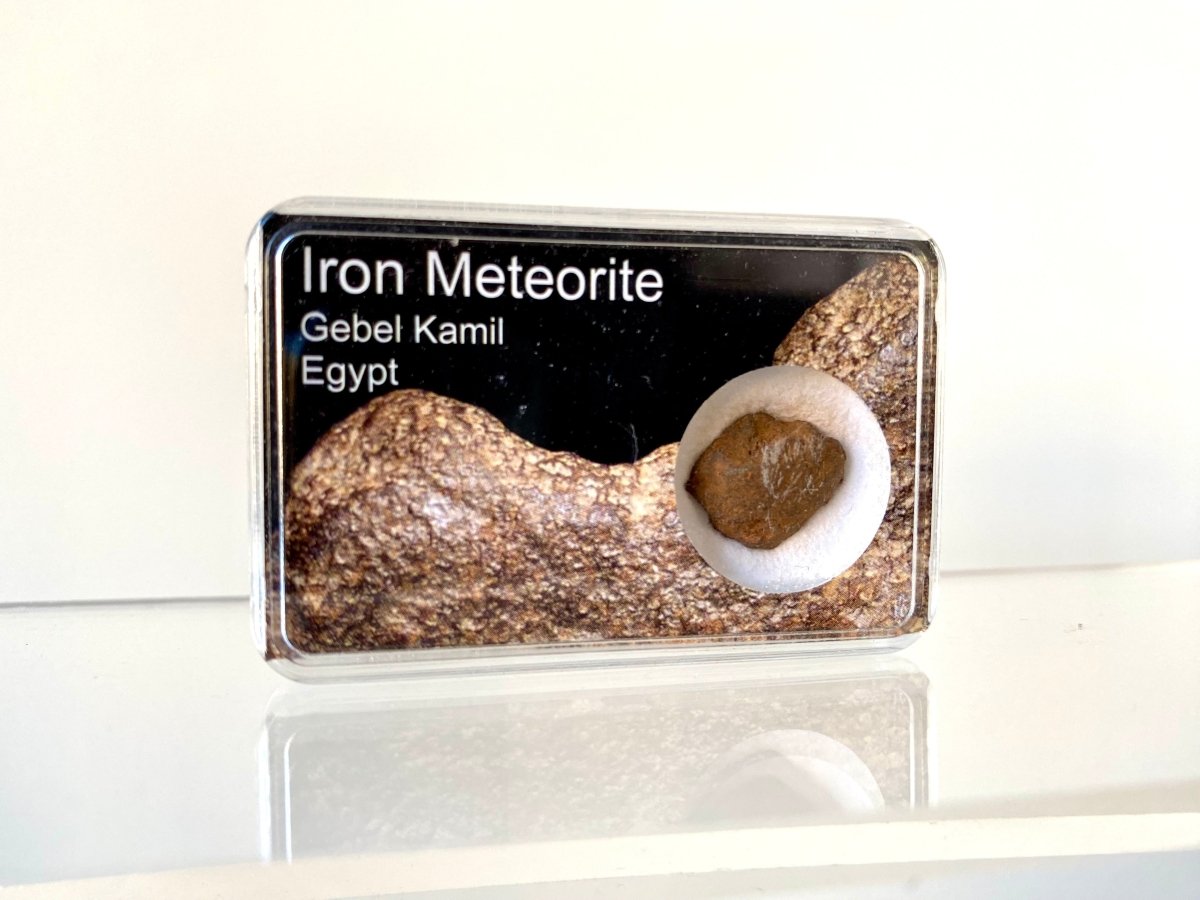 0.53" Gebel Kamil Iron Meteorite fragment - FossilsAndMore