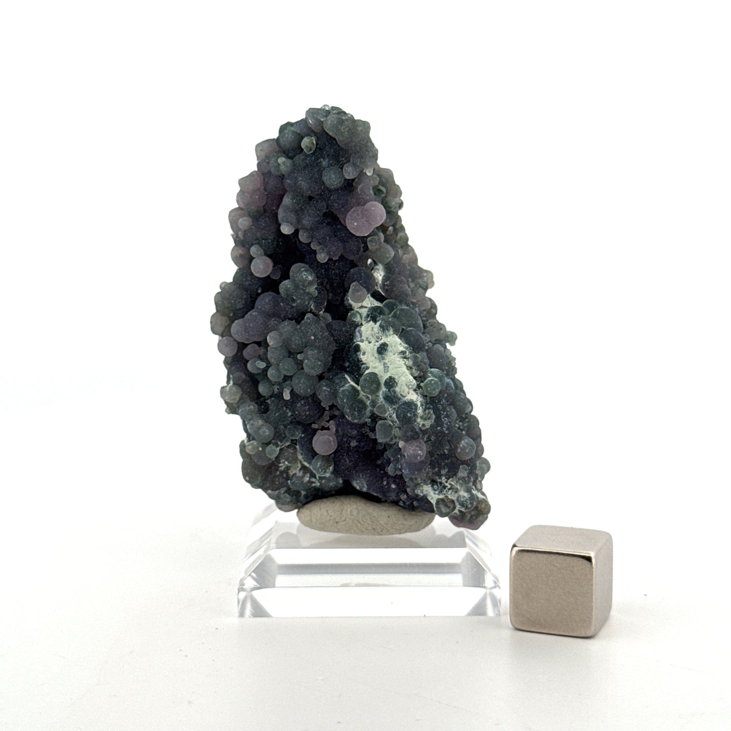 Druifagaat cluster, mineraal uit Indonesië