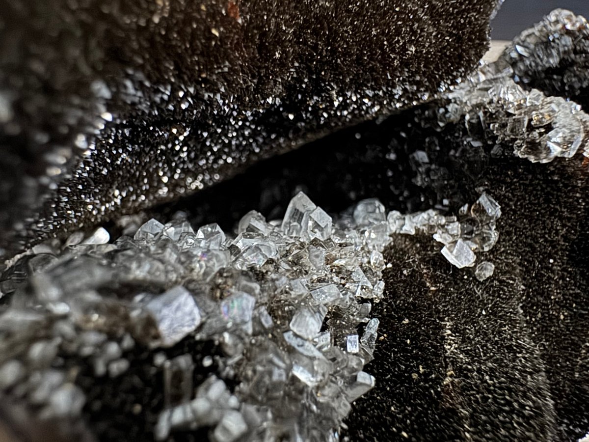 Dragon’s Egg Septarian Geode (1456 Grams) – Natural Stone from Madagascar - FossilsAndMore