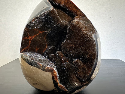 Dragon’s Egg Septarian Geode (1570 Grams) – Natural Stone from Madagascar - FossilsAndMore