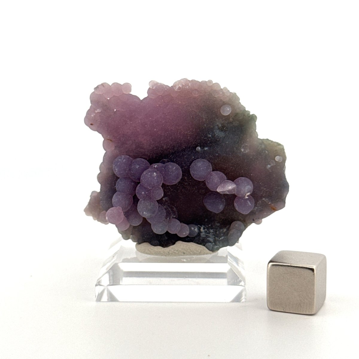 Small Grape Agate cluster, mineral from Indonesia - FossilsAndMore