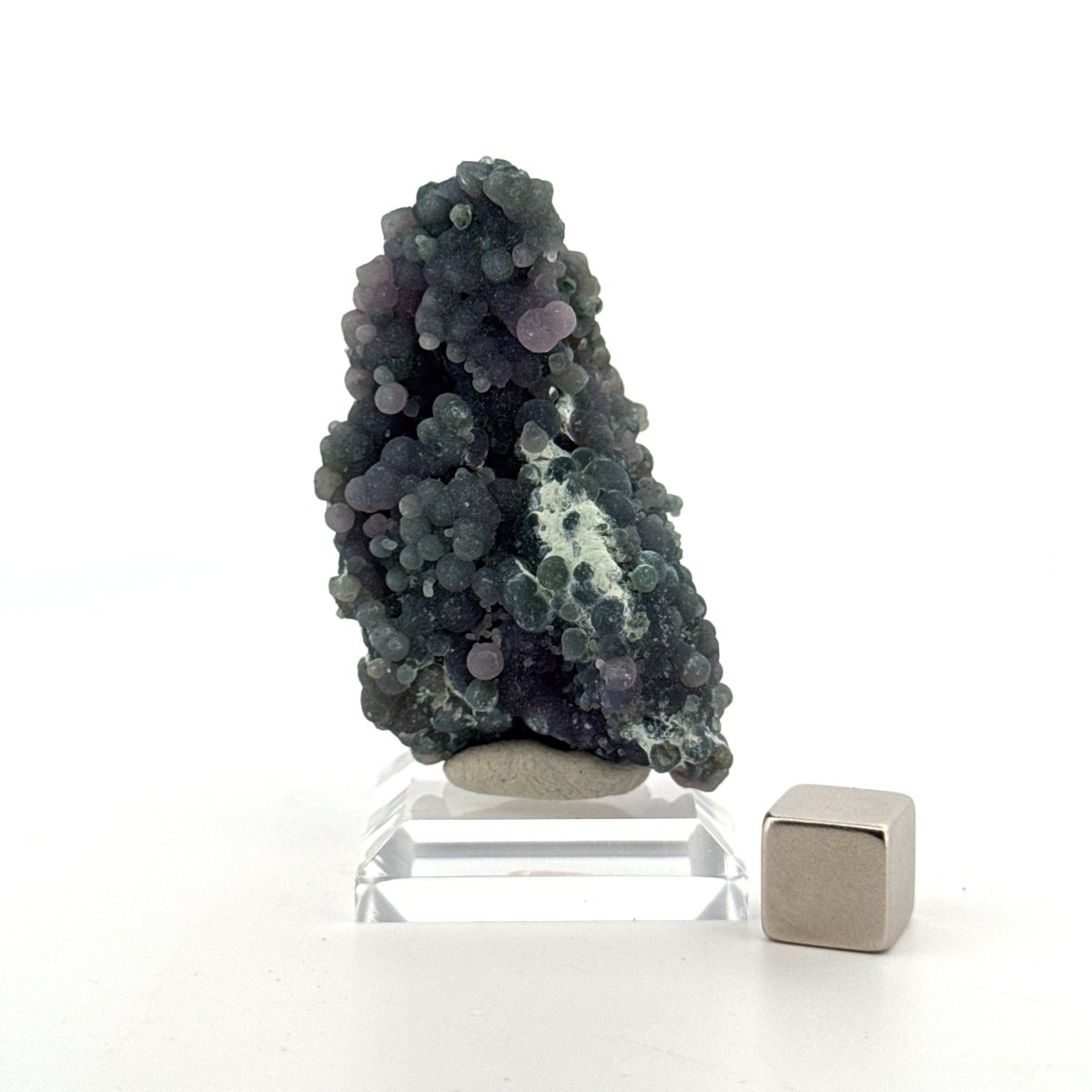 Small Grape Agate cluster, mineral from Indonesia - FossilsAndMore