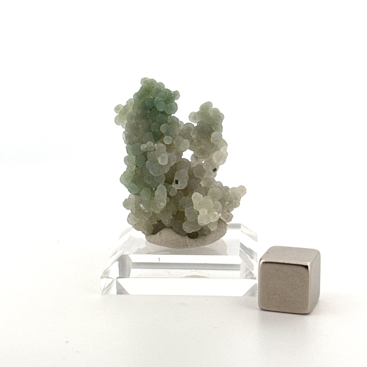 Small Grape Agate cluster, mineral from Indonesia - FossilsAndMore